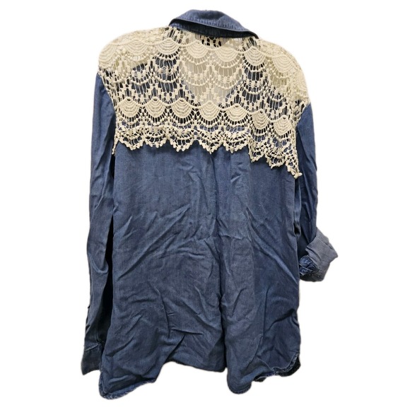 Celebrity Pink Jackets & Blazers - Celebrity Pink Denim Snap-Up Size XL